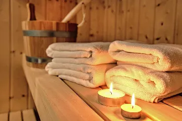 Villa in Promajna for 8 Guests with Heated Pool