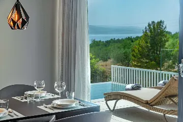 Promajna Villa for 8 Guests with Heated Pool