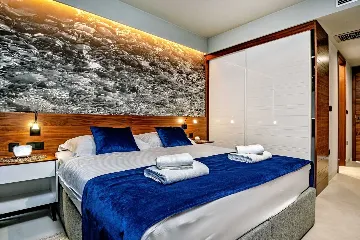 Promajna Villa for 8 Guests with Heated Pool