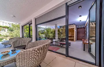 Promajna Villa for 8 Guests with Heated Pool