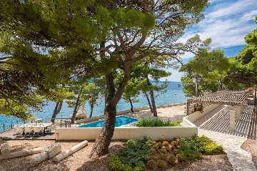 Lokva Rogoznica Villa with Private Pool for 8 Guests