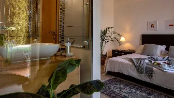 Dubrovnik 6-Bedroom Villa for 12 with Private Pool