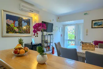 3-Bedroom Villa with Private Heated Pool in Sumartin