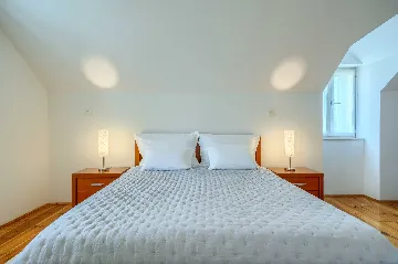 3-Bedroom Villa with Private Heated Pool in Sumartin