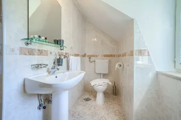 3-Bedroom Villa with Private Heated Pool in Sumartin