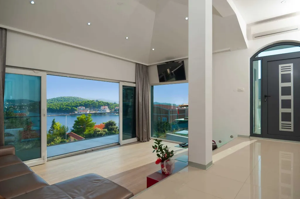 Villa in Rogoznica for up to 15 Guests