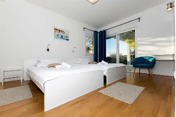 Podstrana 4-Bedroom Villa with Heated Pool