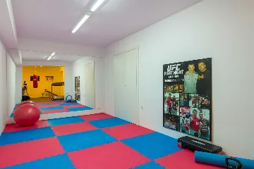 Podstrana 4-Bedroom Villa with Heated Pool