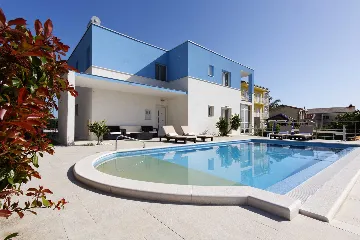 Podstrana 4-Bedroom Villa with Heated Pool