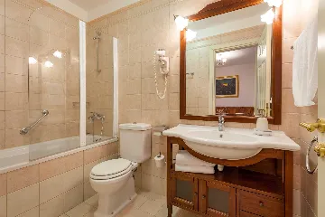 4-Bedroom Villa in Sumartin, Brač for Up to 10