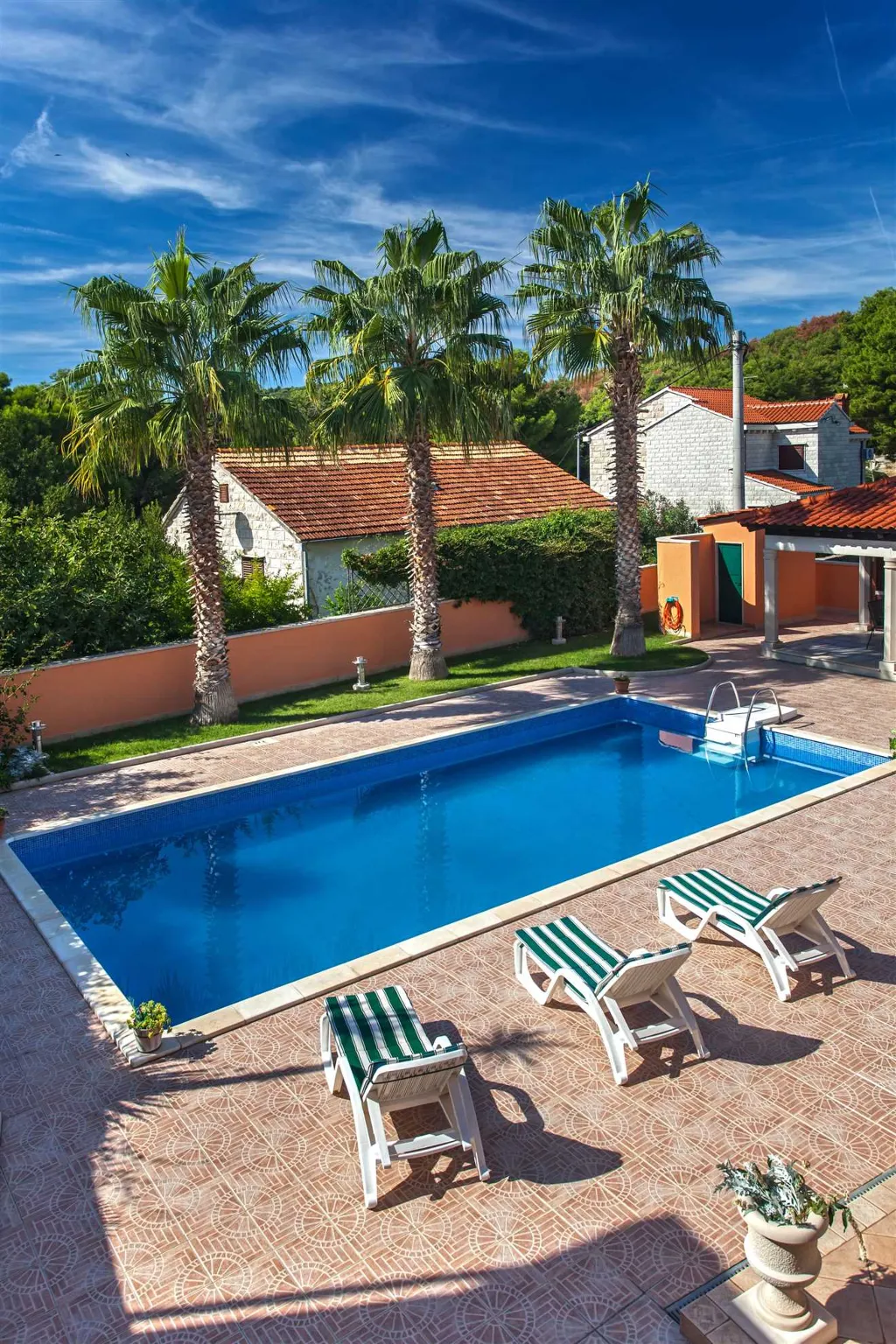 3-Bedroom Villa with Private Pool in Sumartin