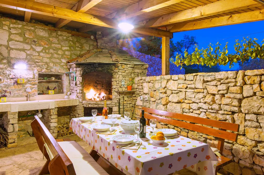 Stone Villa in Milna, Brač with Private Pool