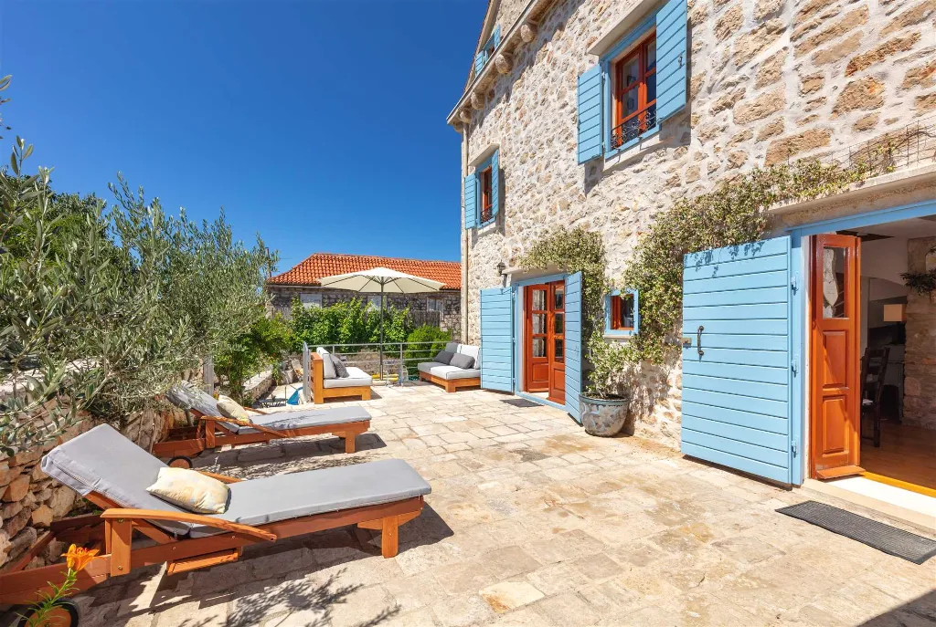 Stone Villa in Milna, Brač with Private Pool