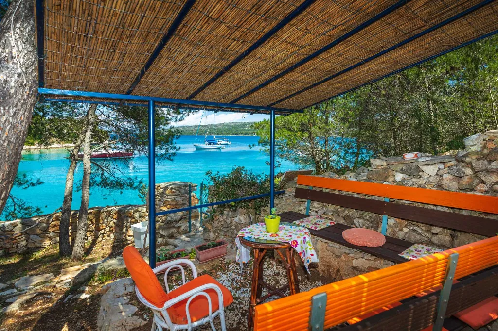 Stone Villa in Milna, Brač with Private Pool
