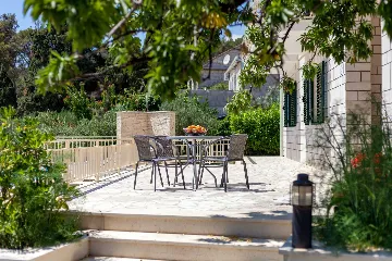 4-Bedroom Villa in Sumartin, Brač for up to 10