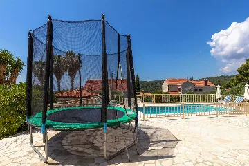 4-Bedroom Villa in Sumartin, Brač for up to 10