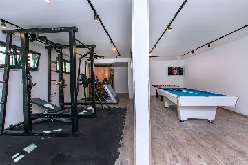 Jesenice Villa for 20 Guests with Sea View