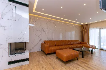 Jesenice Villa for 20 Guests with Sea View