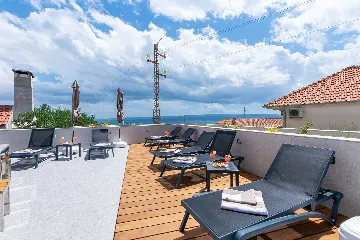 Jesenice Villa for 20 Guests with Sea View