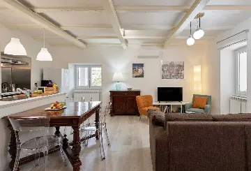 1-Bedroom Apartment in Opatija for Up to 3 Guests