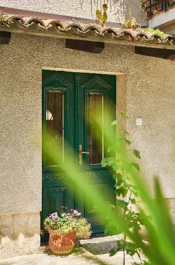 1-Bedroom Apartment in Opatija for Up to 3 Guests