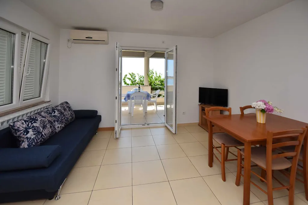 One-Bedroom Apartment with Sea View in Novalja