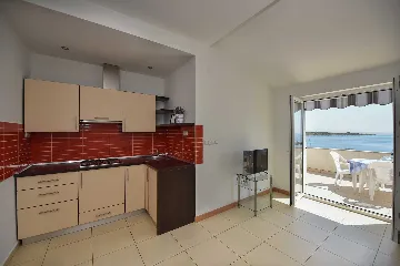 One-Bedroom Sea View Apartment in Novalja