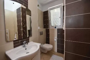 Novalja Apartment with Sea-View Terrace for 4–6