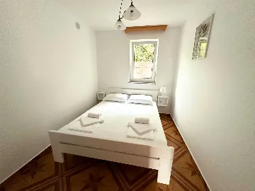 Two-Bedroom Apartment in Novalja for Up to 6