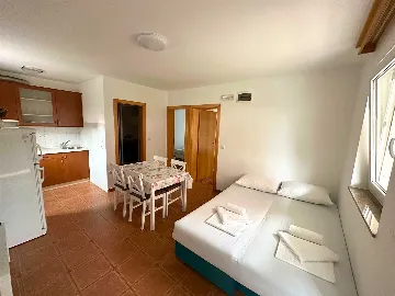 Two-Bedroom Apartment in Novalja for Up to 6