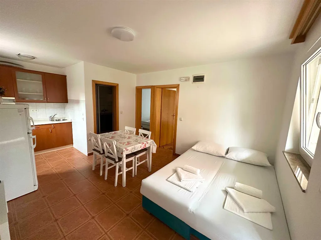 Two-Bedroom Apartment in Novalja for Up to 6