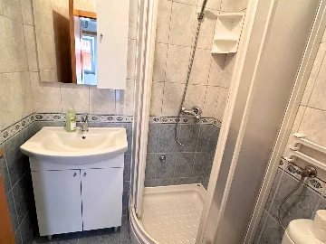 2-Bedroom Apartment in Novalja with Terrace Seating