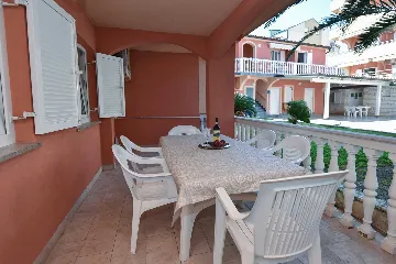 Novalja 2-Bedroom Apartment with Terrace