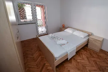 Novalja 2-Bedroom Apartment with Terrace