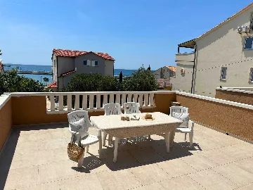 2-Bedroom Apartment with Terrace in Novalja