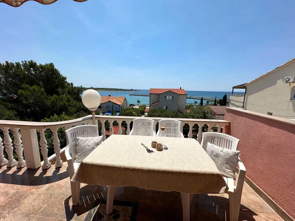 2-Bedroom Apartment in Novalja with Terraces