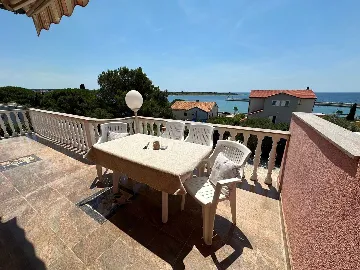 2-Bedroom Apartment in Novalja with Terraces