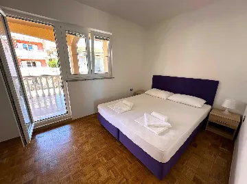 Two-Bedroom Apartment with Terrace in Novalja