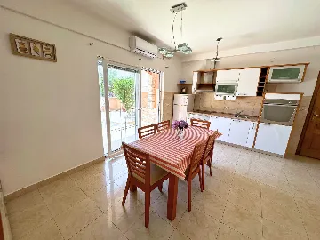 One-Bedroom Apartment in Novalja with Terrace