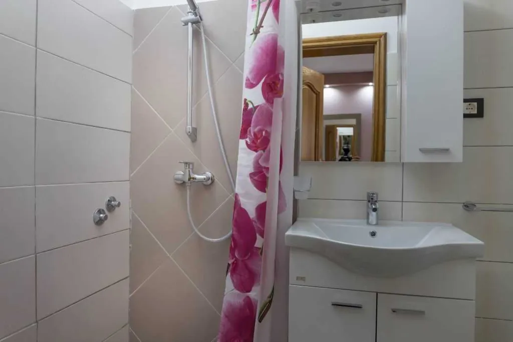 Novalja 1-Bedroom Apartment for up to 4 Guests
