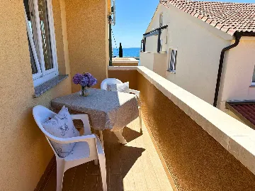 1-Bedroom Apartment in Novalja for Up to 4