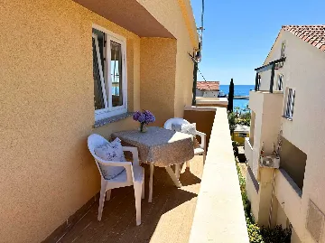 1-Bedroom Apartment in Novalja for Up to 4