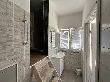 Novalja Studio Apartment for 2 with Terrace