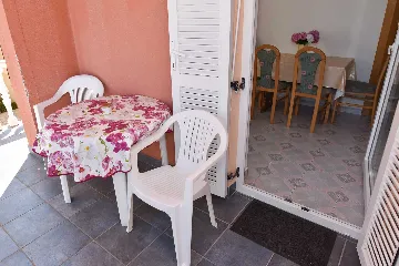 Novalja 1-Bedroom Apartment for Up to 3 Guests