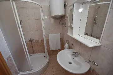 One-Bedroom Apartment in Novalja for Up to 4