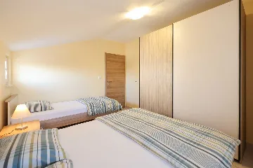 1-Bedroom Seafront Apartment in Sukošan (Sleeps 3)