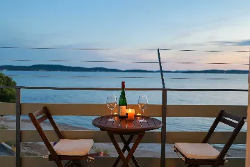 1-Bedroom Seafront Apartment in Sukošan (Sleeps 3)