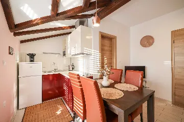 Air-Conditioned Apartment with Sea-View Balcony in Sukošan