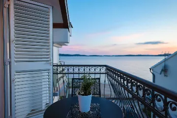 Air-Conditioned Apartment with Sea-View Balcony in Sukošan