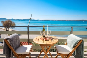 Studio Apartment with Sea View in Sukošan